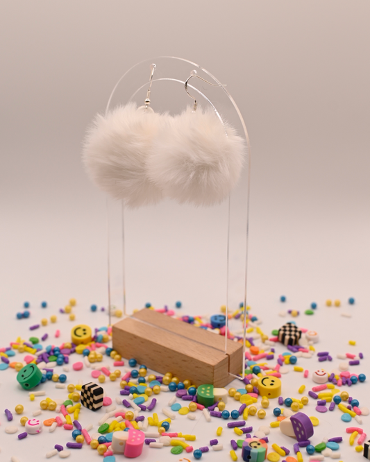 Big Fluff Poms – Marshmallow Magic